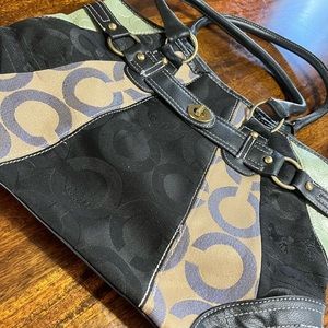 Shoulder bag